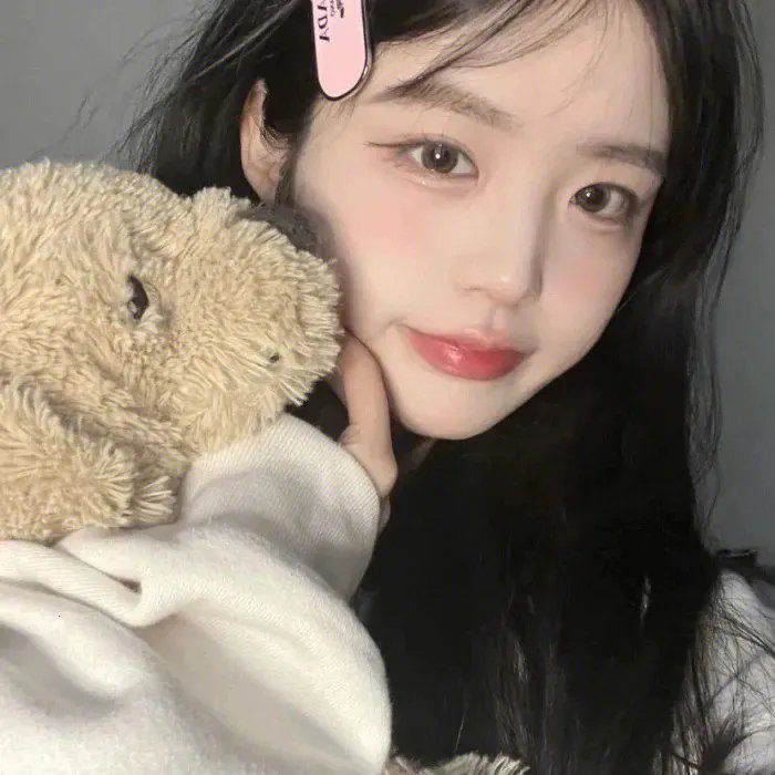 昨夜泪痕干
